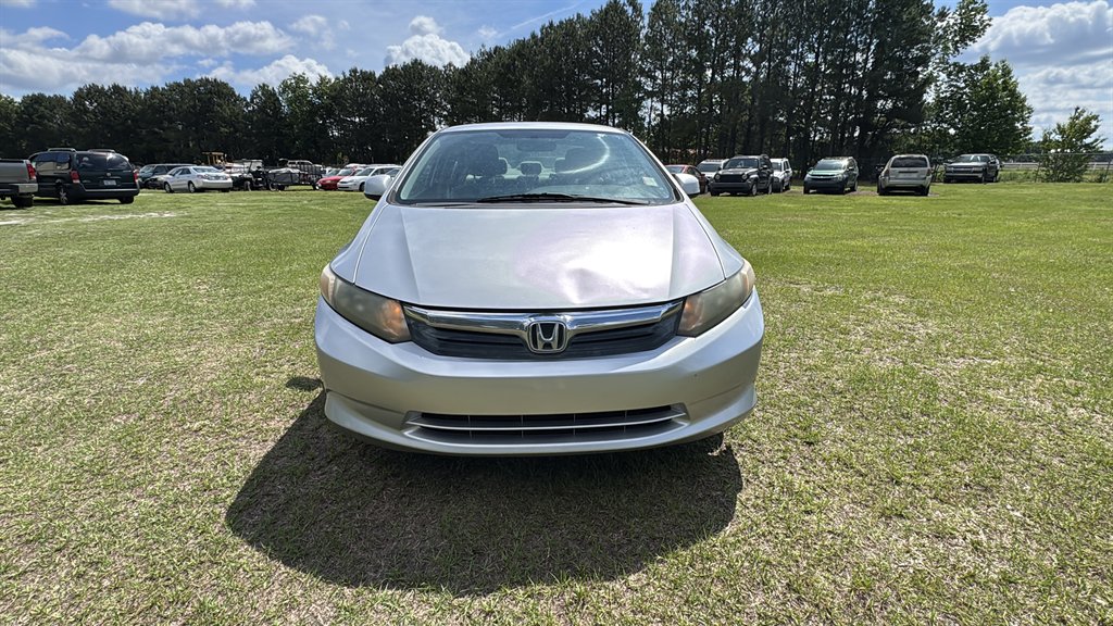 2012 Honda Civic LX Auto's photo